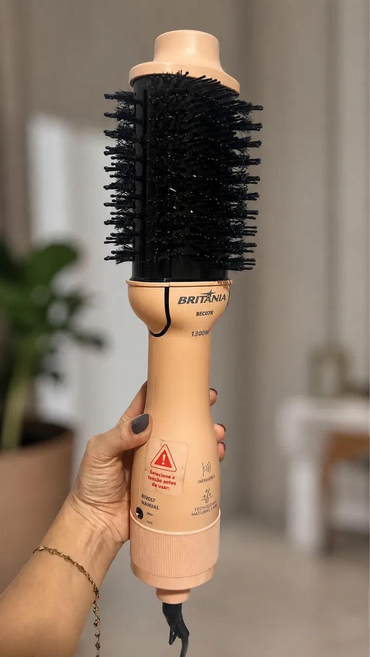 Escova secadora