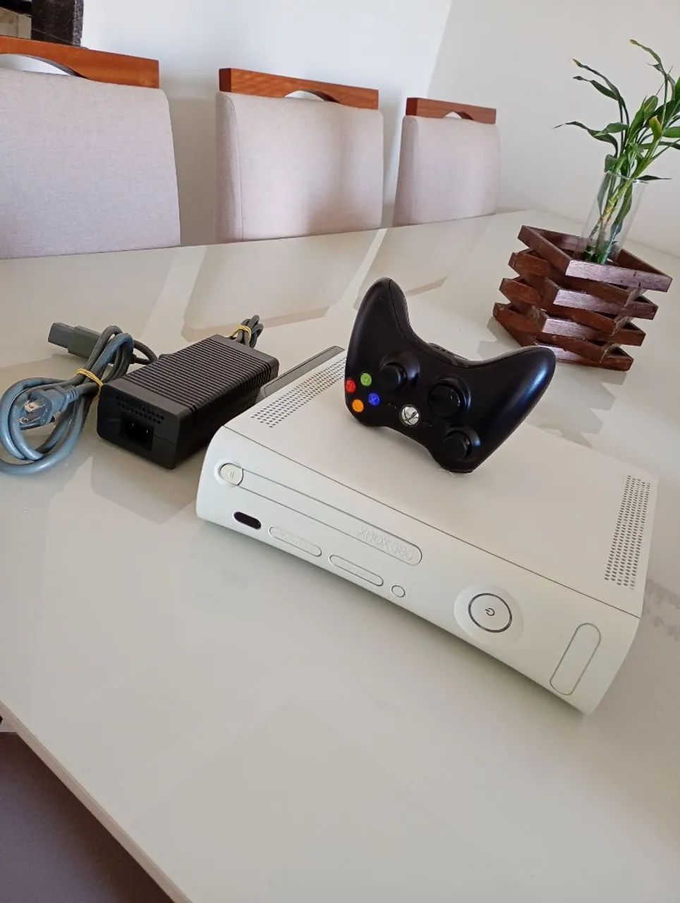 Xbox 360 fat em ótimo estado de conservação desbloqueio RGH3 ltu2 HD 60gb com jogos - Foto 5