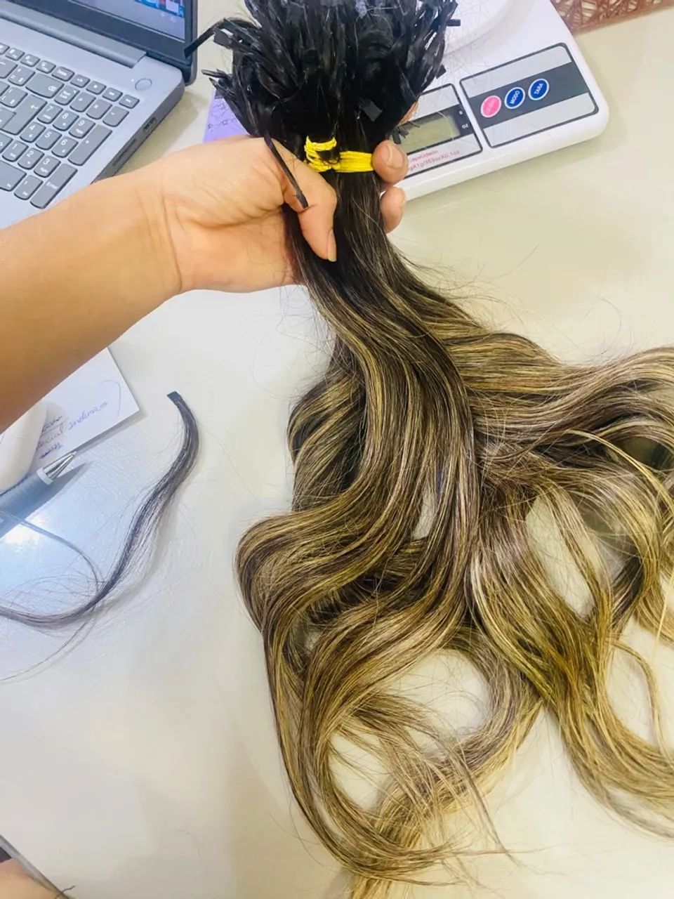 mega hair