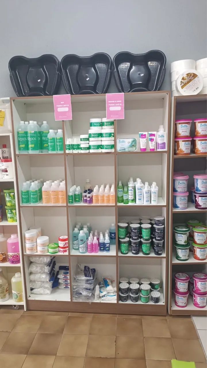 Loja de cosméticos - Equipamentos Para Comércio - Santo Antônio ...