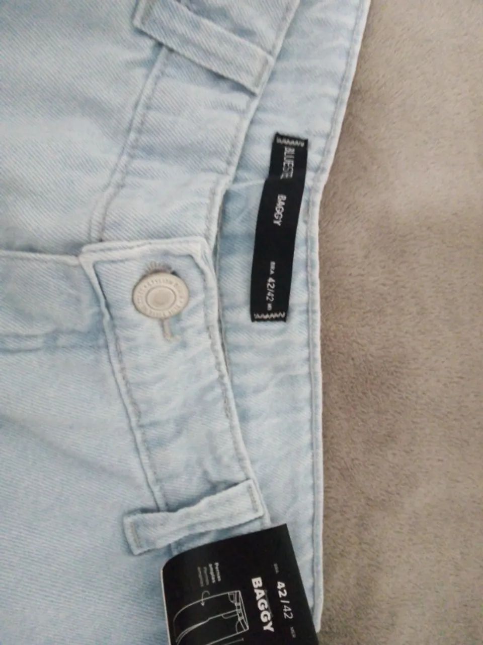 Calça baggy azul clara nova 