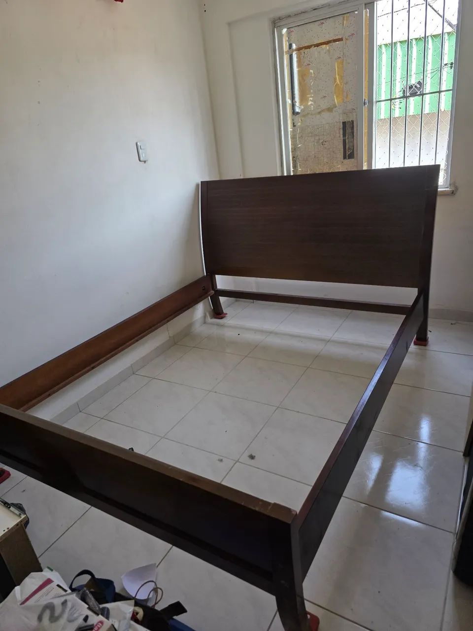 CAMA MADEIRA QUEEN (SEM COLCHÃO) - Foto 2
