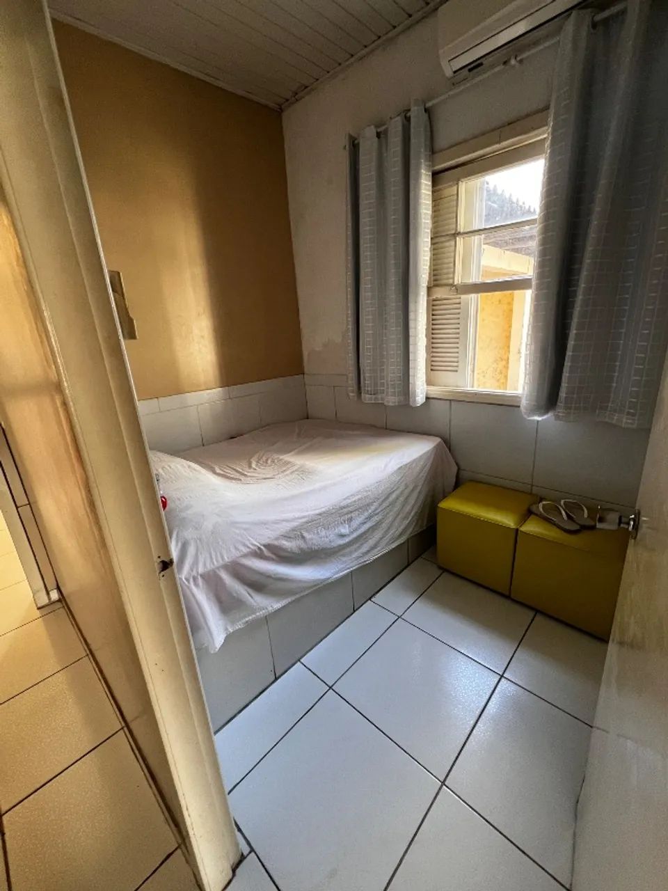 Quarto privativo para atendimento profissional