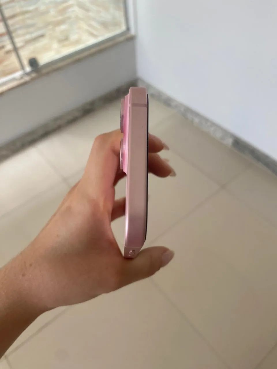 IPHONE 15 - 128GB / Rosa - Foto 2