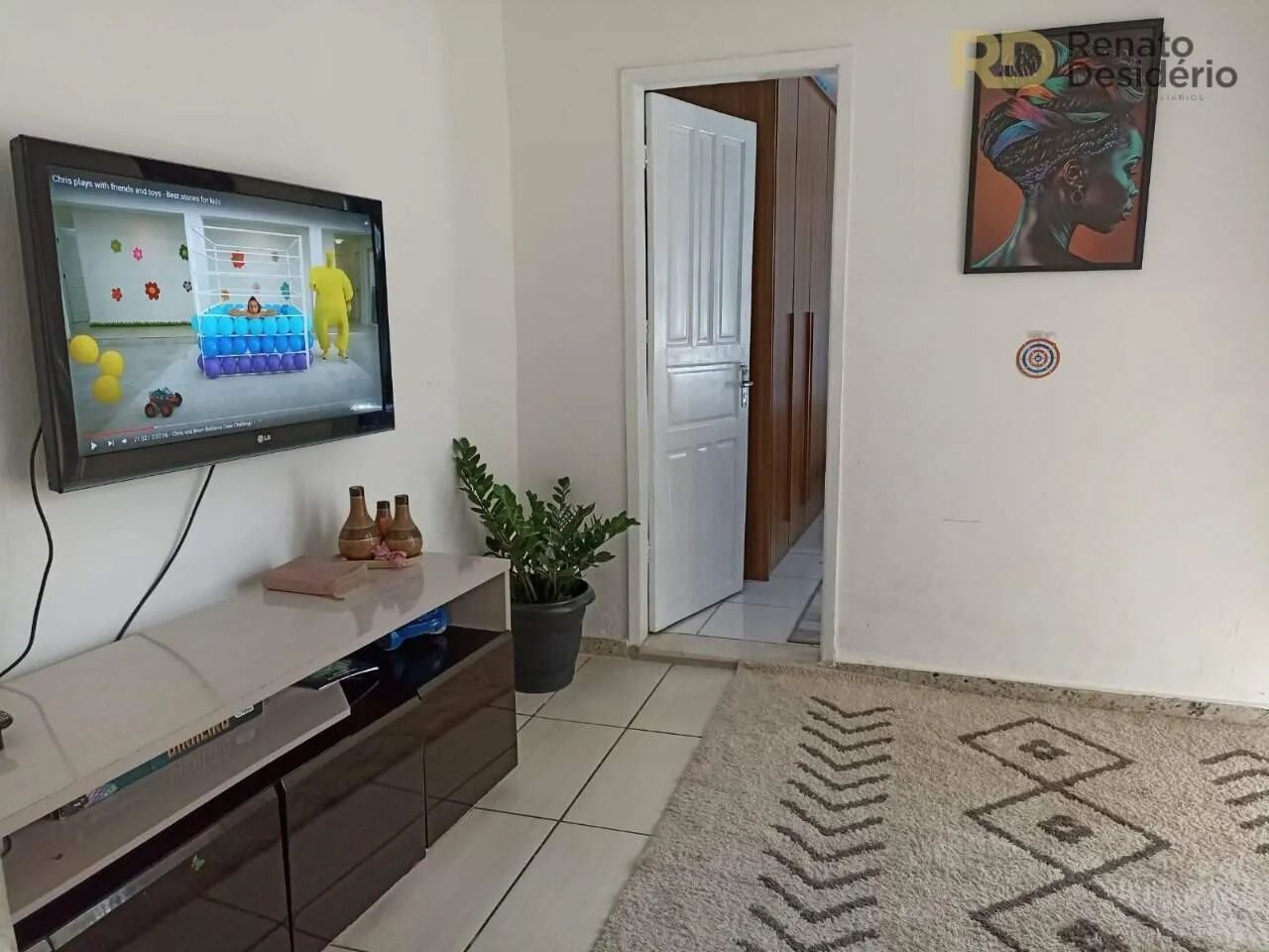 Casa com Kitinet Saudade