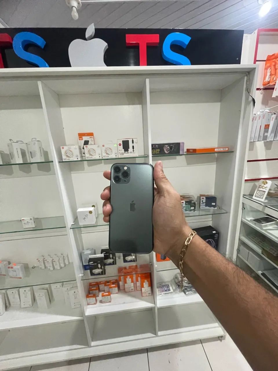 iPhone 11 Pro 256 gb funcionando tudo  - Foto 2
