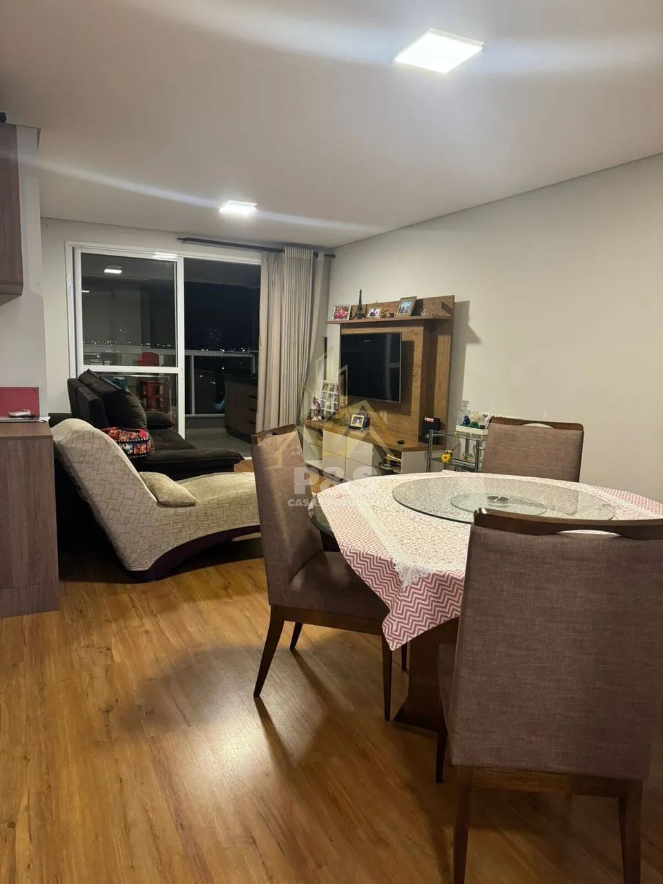 Apto com 3 dormitórios, varanda gourmet e com 112m². - Foto 2