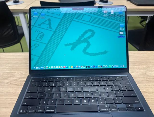 Macbook air m4 - 16gb Ram + 256gb  - Foto 3
