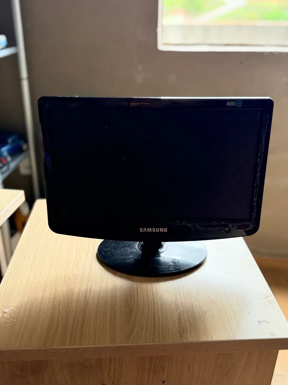 Monitores diversos