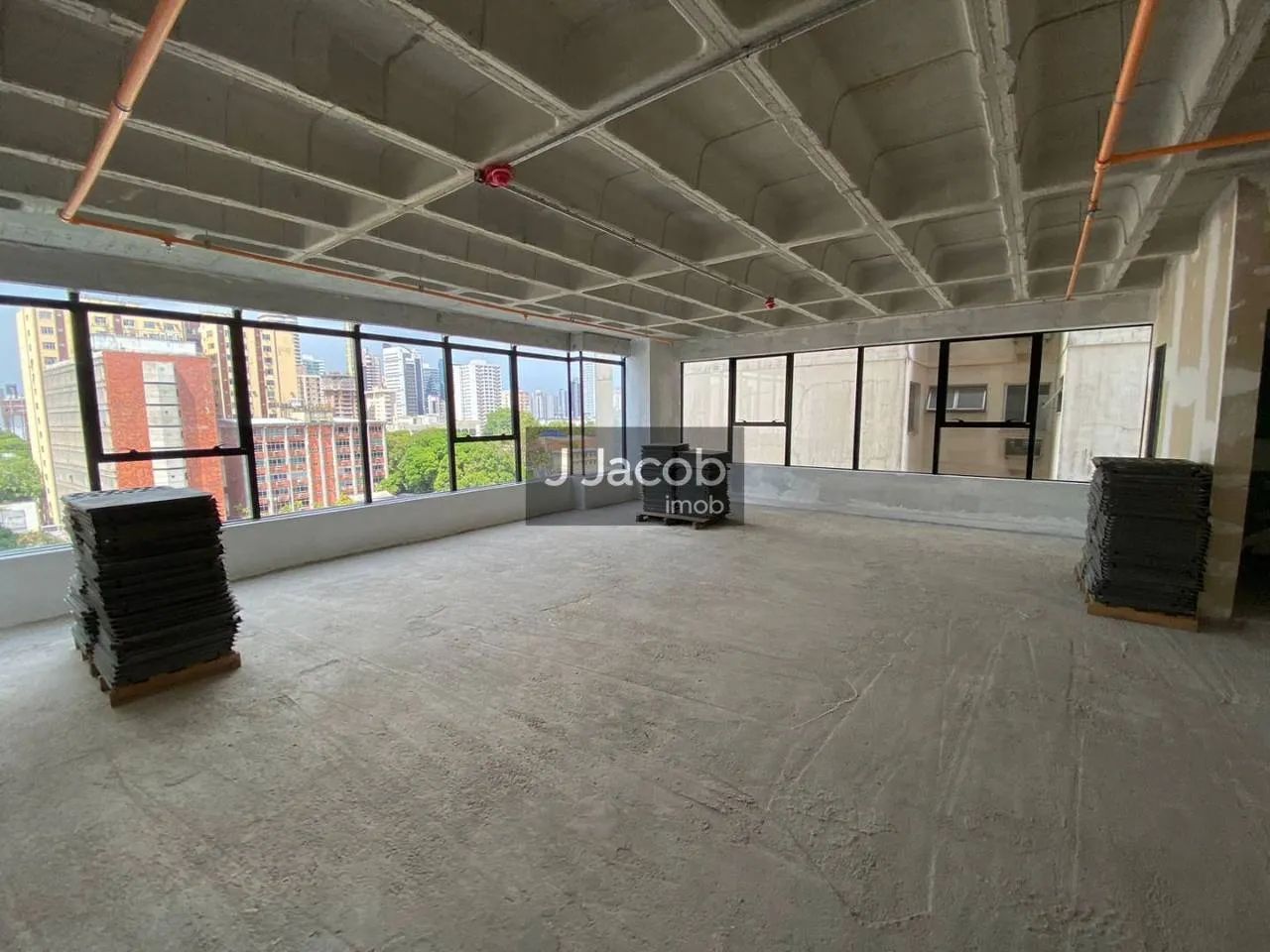 Alugo Sala de 162 m² no Ed. Quadra Braz- bairro Nazaré - Foto 2