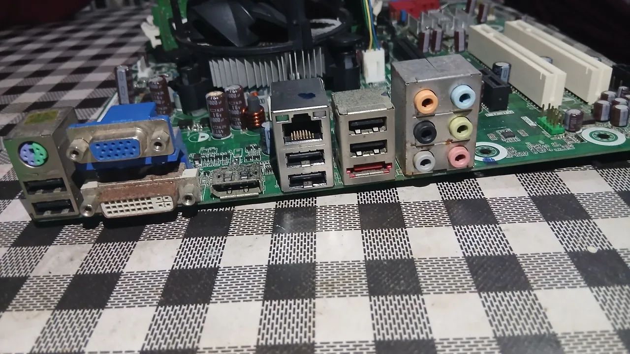 Kit placa mãe funcionando 100% - Foto 3