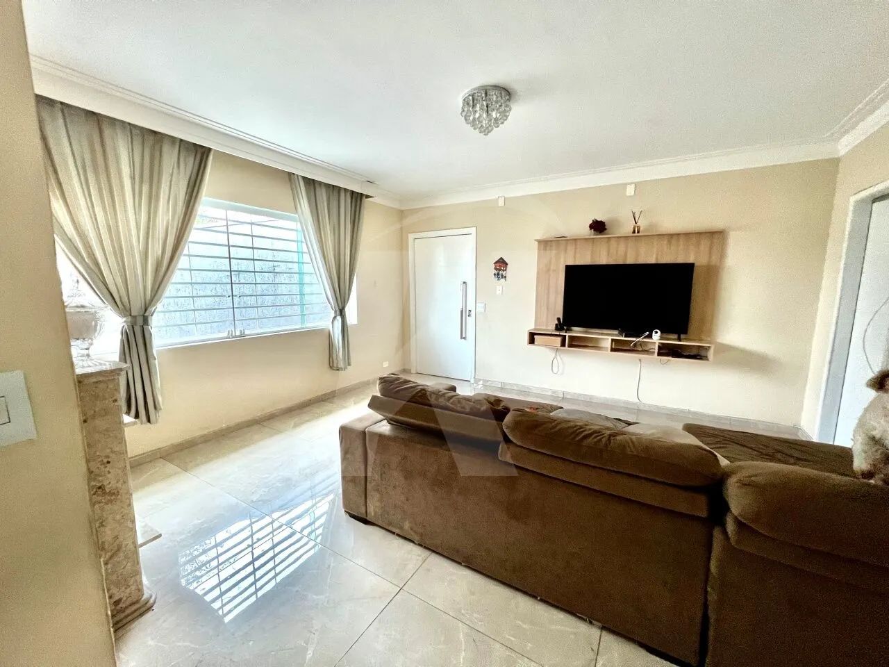 Casa à venda com piscina, 3 quartos, 3 vagas, Tremembé - Foto 3