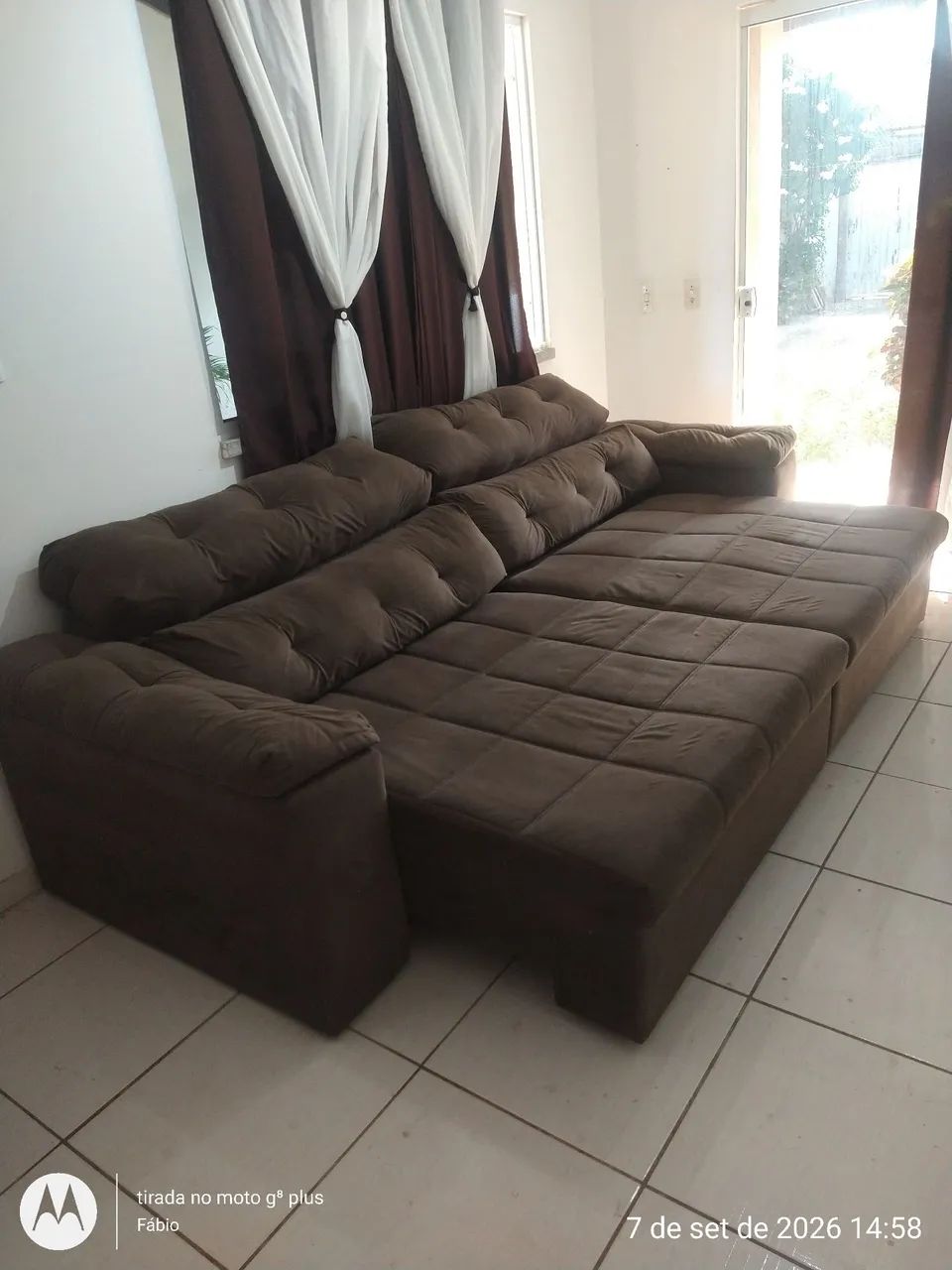 Sofá Retrátil e Reclinável 