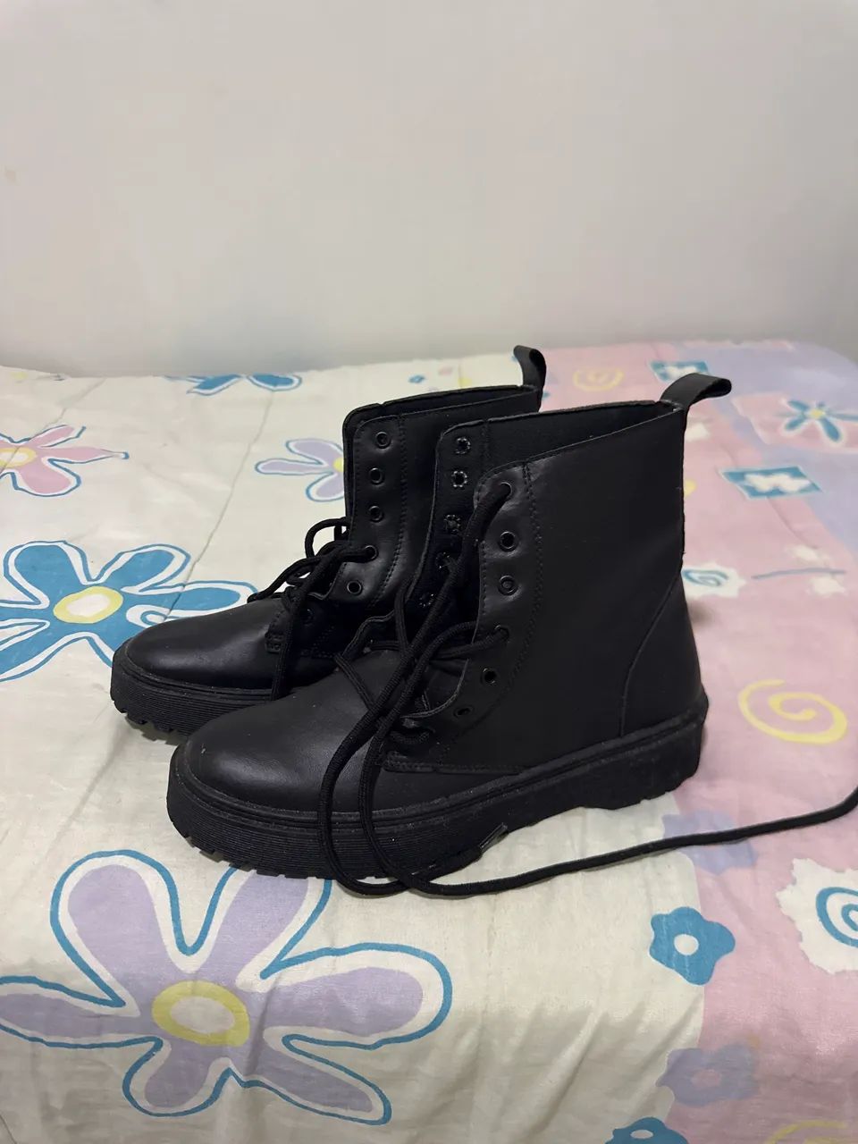 Bota / nunca usada 38/39 - Foto 2