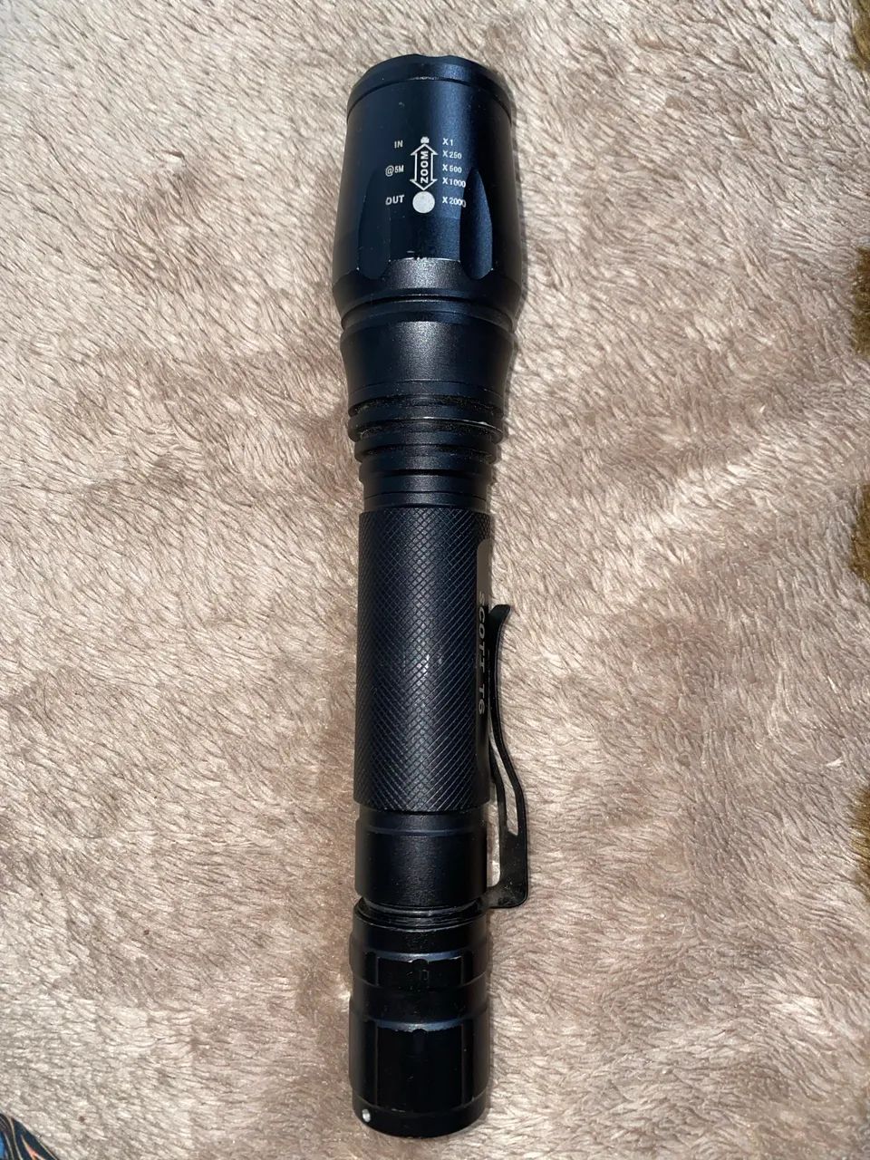 Lanterna Tática Scott T6 Invictus