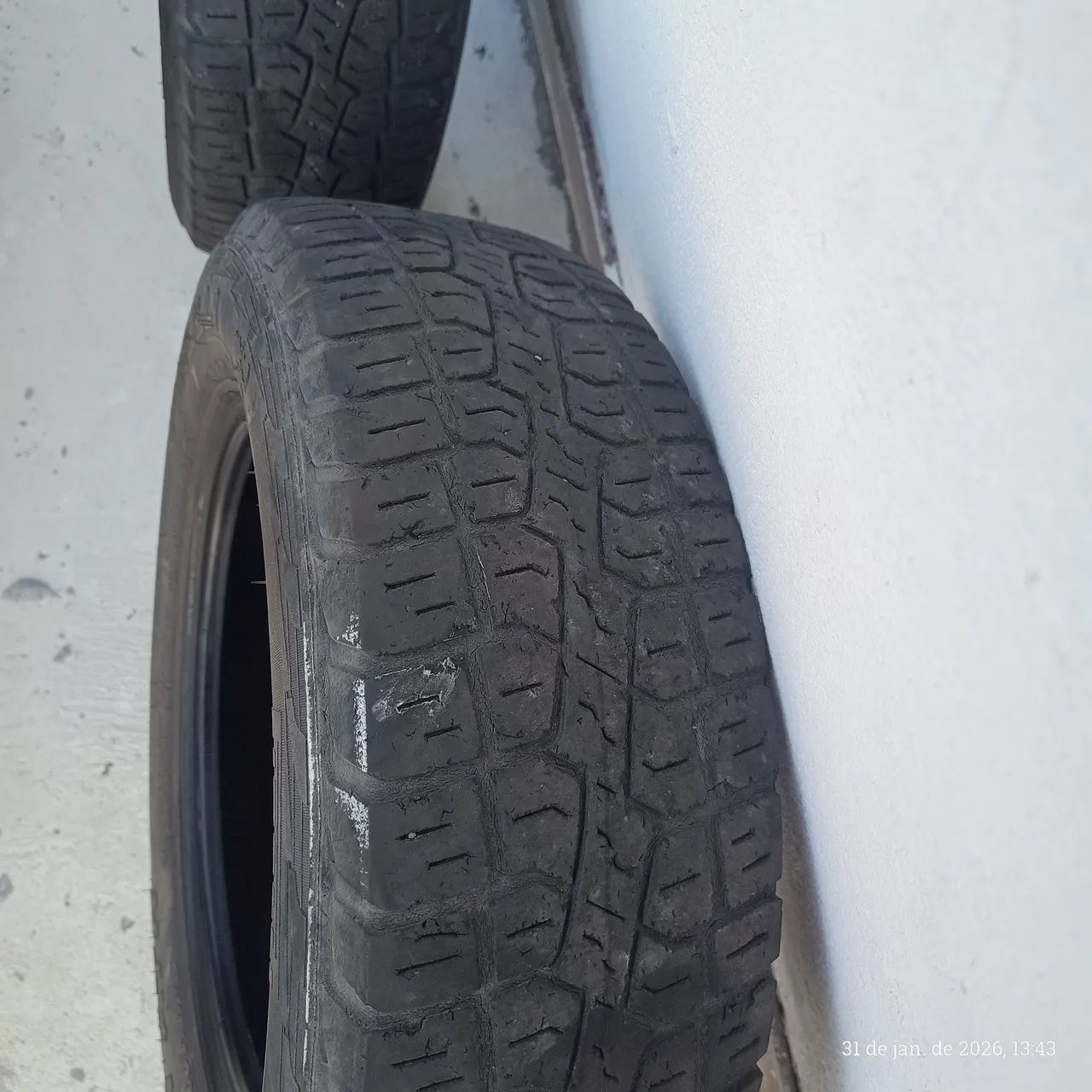 2 PNEUS SCORPION ATR 175/70/14 USADOS - Foto 2