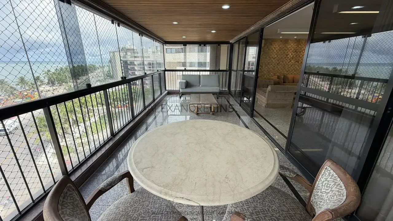 Cobertura Duplex com 680 m² e mobiliada na beira mar da Ponta Verde - Foto 4
