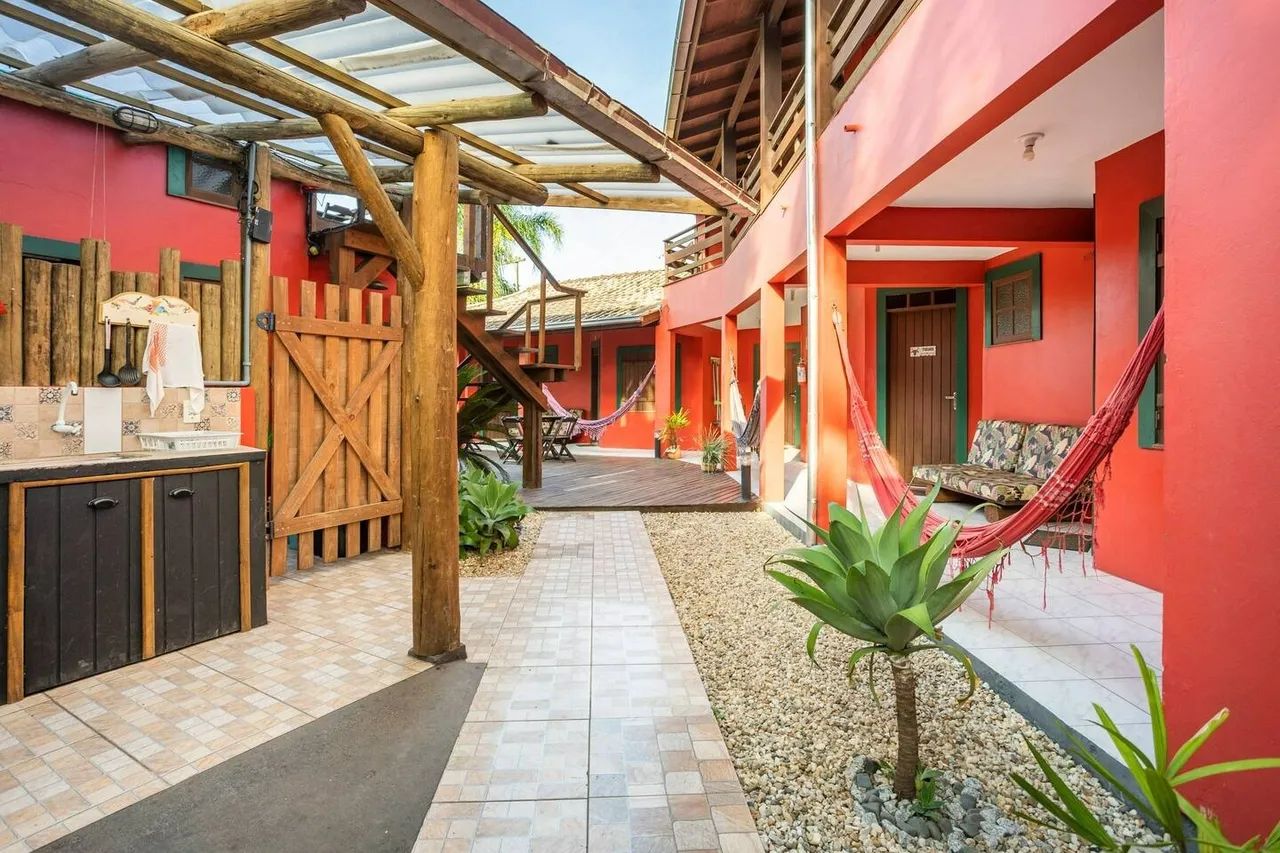 Pousada com 12 dormitórios à venda com 500 m² na Praia da Ferrugem - Garopaba/SC - Foto 5