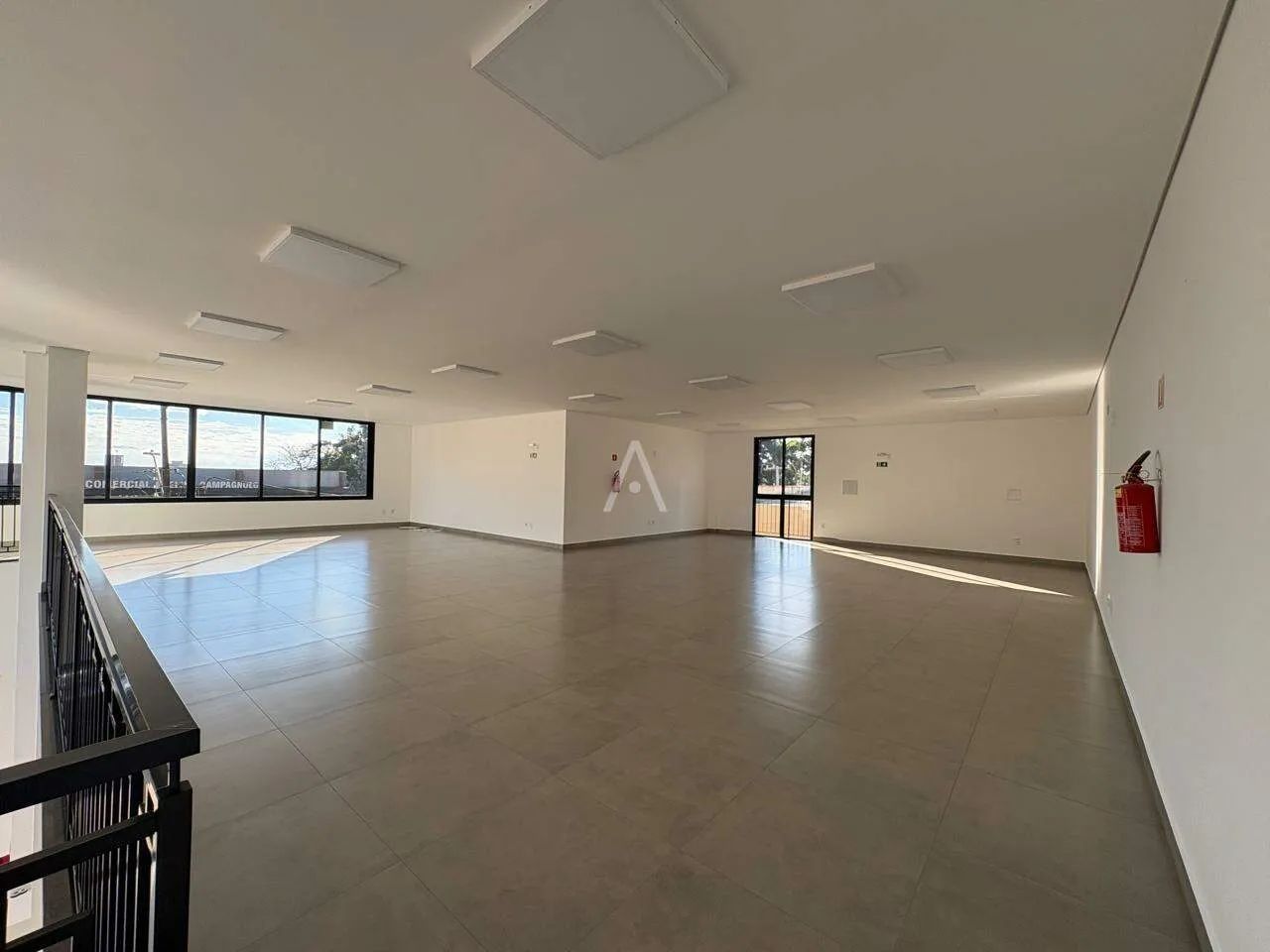 Sala Comercial Central para locação em Cascavel Paraná - Foto 4