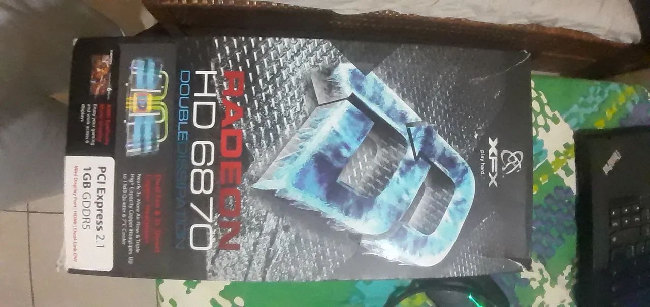 Placa de vídeo HD 6870  - Foto 2