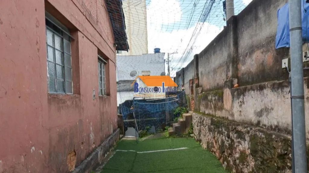 casa de 3 quartos, bairro Bom Jesus em Belo Horizonte