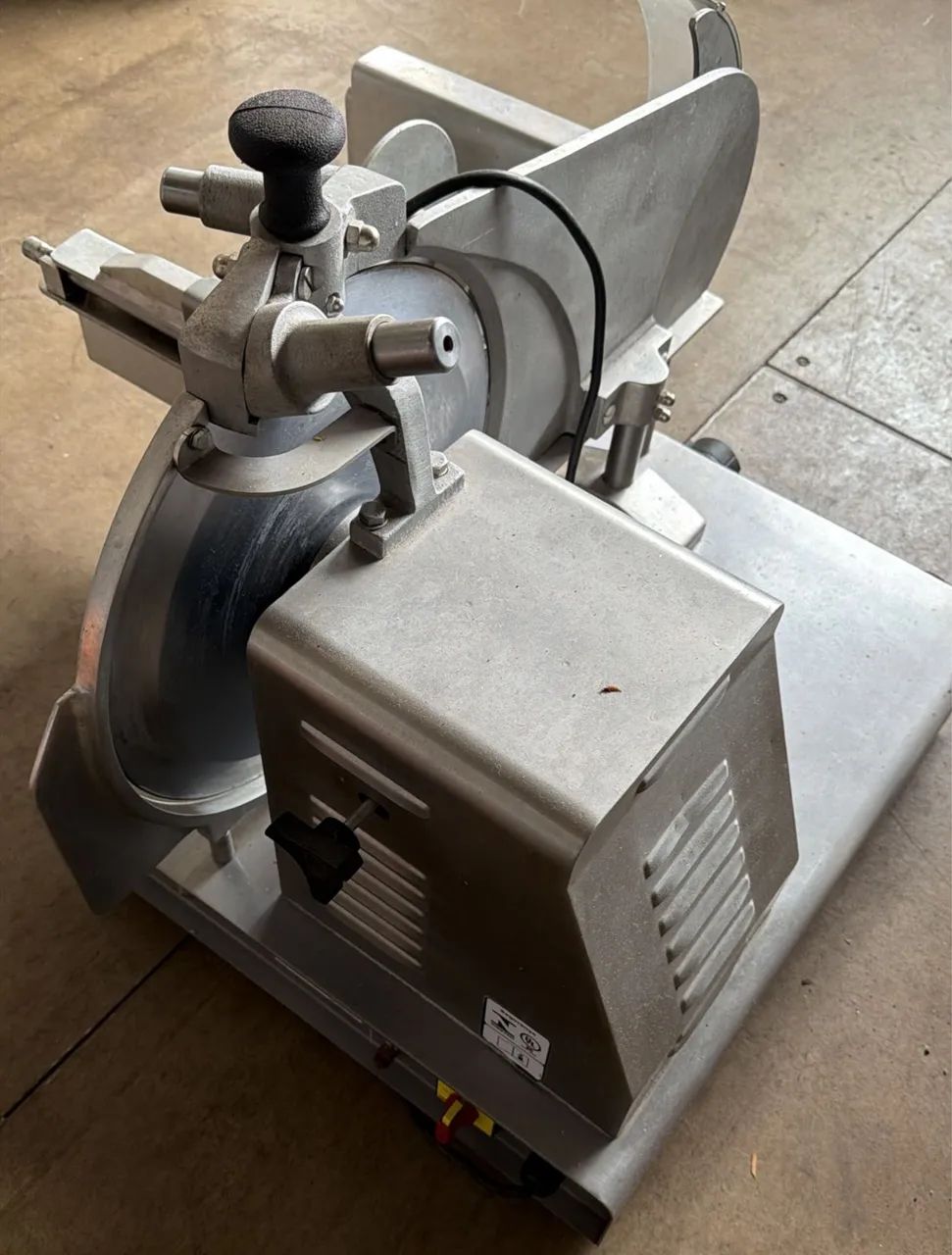 FATIADORA AUTOMÁTICA DE BIFES SKYMSEN FC-350-N - INDUSTRIAL - Foto 3