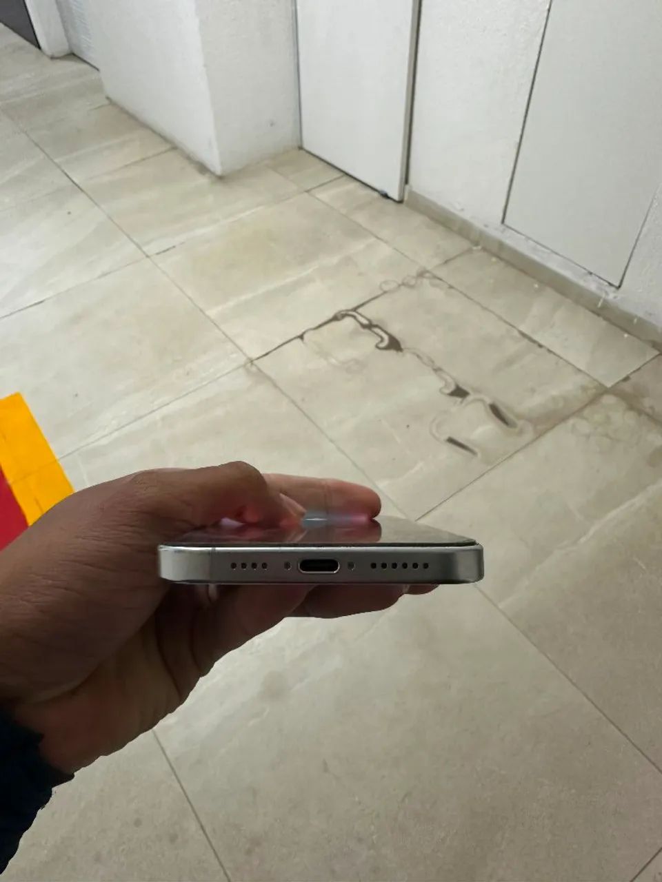 Iphone 16 pro Max estado de zero - Foto 3