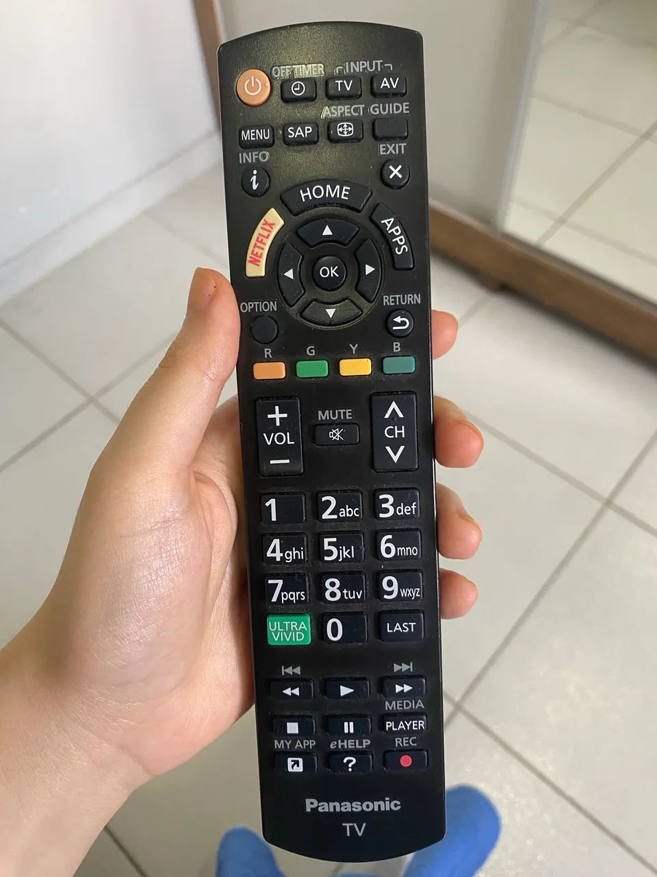 SMART TV LED Panasonic 32 polegadas  - Foto 3
