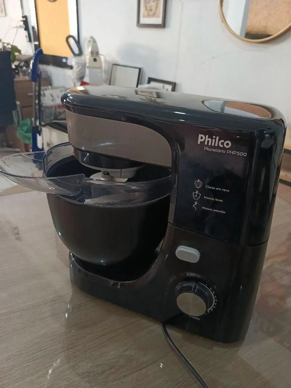 Batedeira planetária Philco 