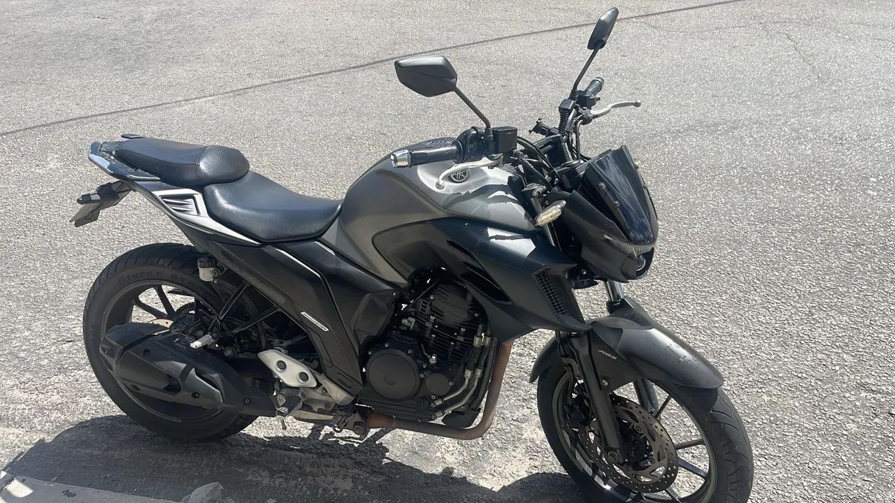 Fazer 250cc com apenas 30mil km - Foto 2
