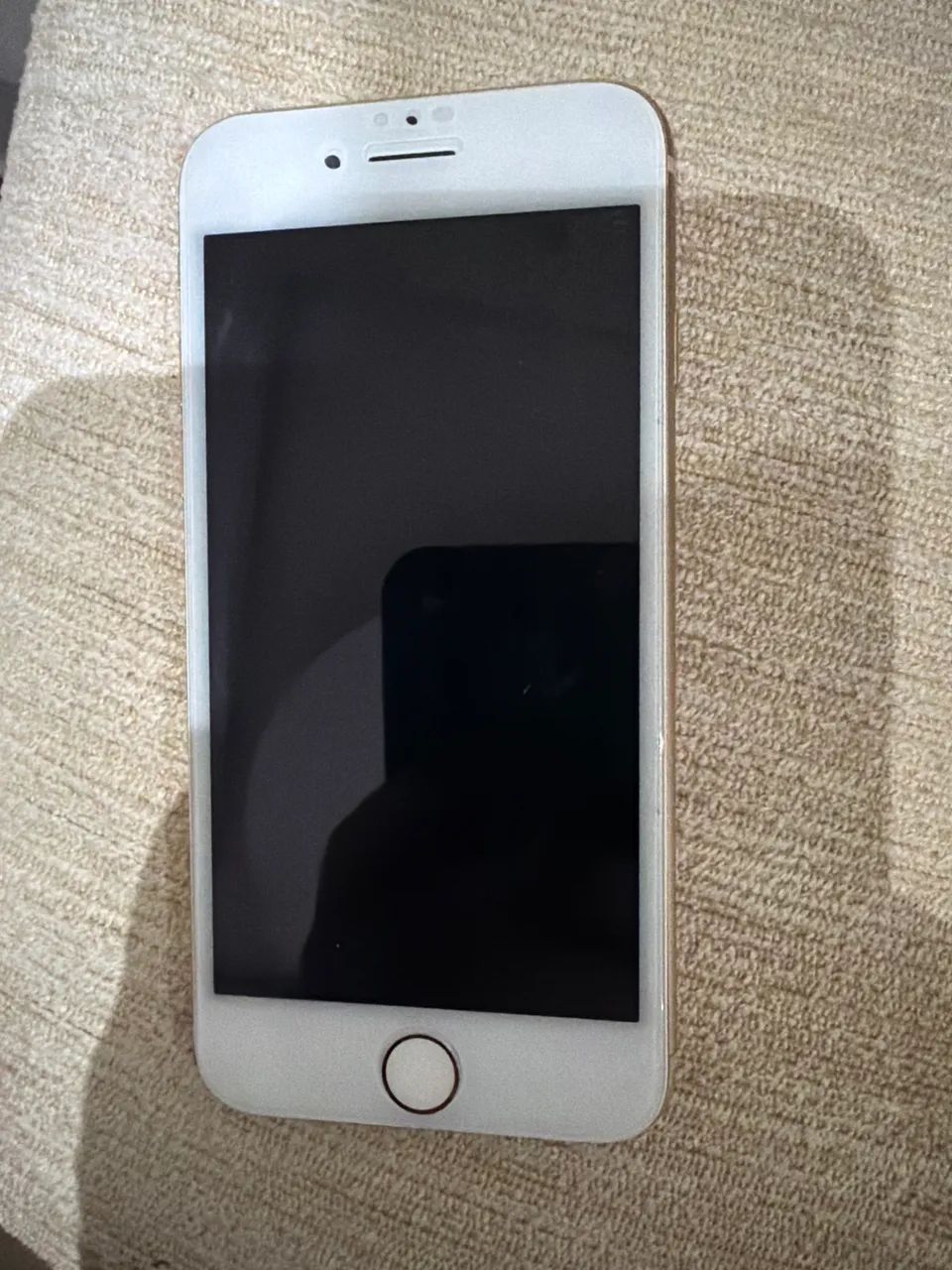 iPhone 8