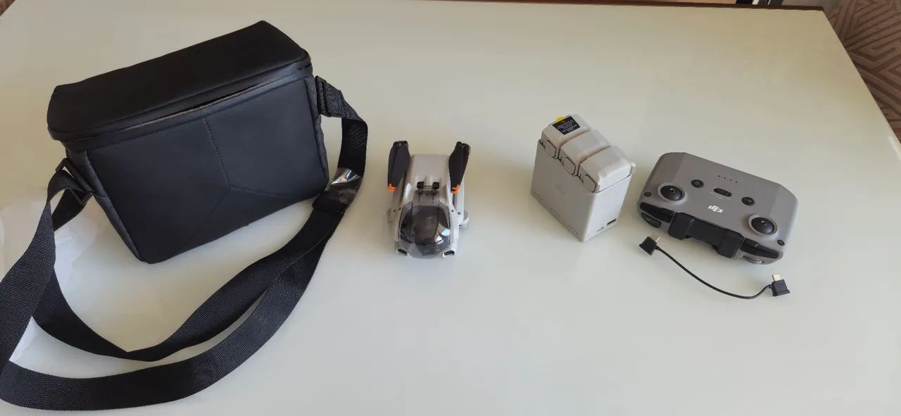 Drone DJI Mini 3 Fly More Combo - Completo e Impecável! - Foto 2