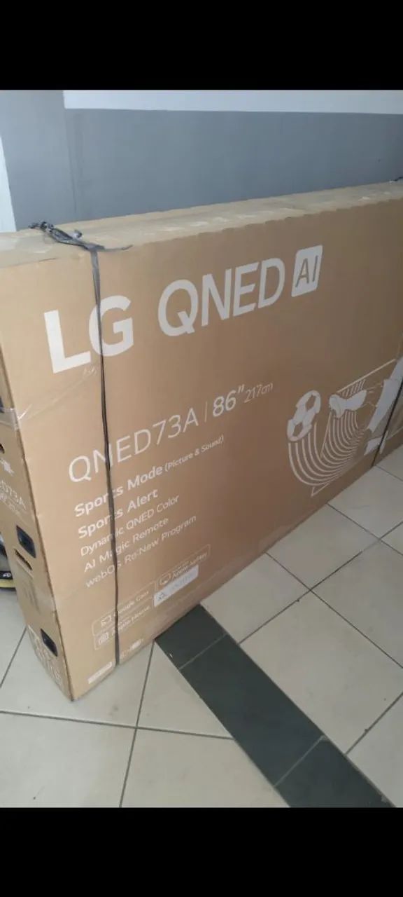 Tv LG 86 polegadas com 3 semanas 