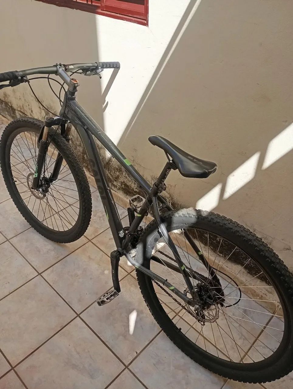 Bicicleta aro 29 muito conservada 