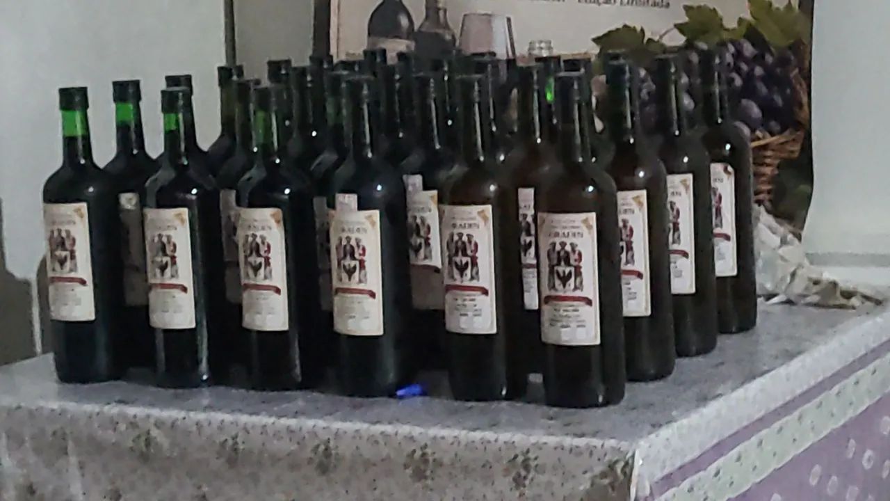 Vinho colonial  - Foto 2