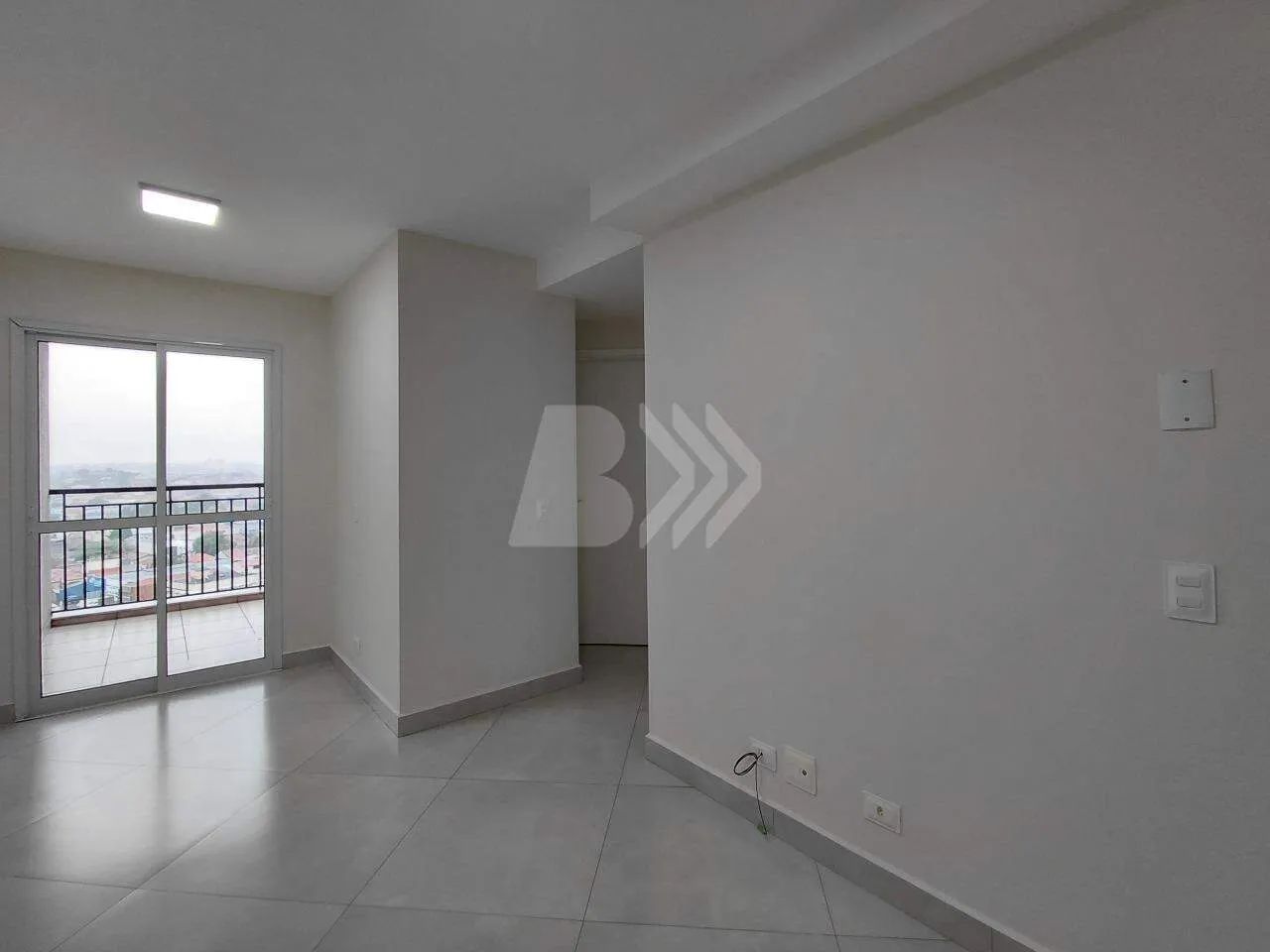 Apartamento para alugar no Edifício Plaza Mayor, no bairro Paulicéia em Piracicaba