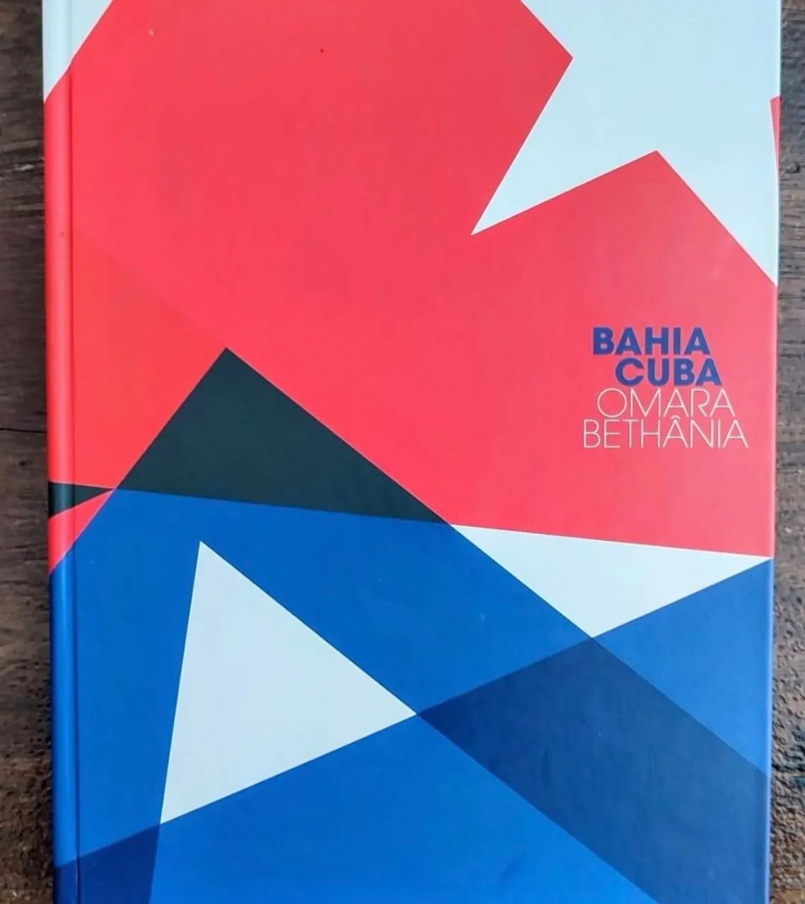 Edição limitada - Maria Bethânia e Omara Portuondo (DVD + livro) - Foto 3