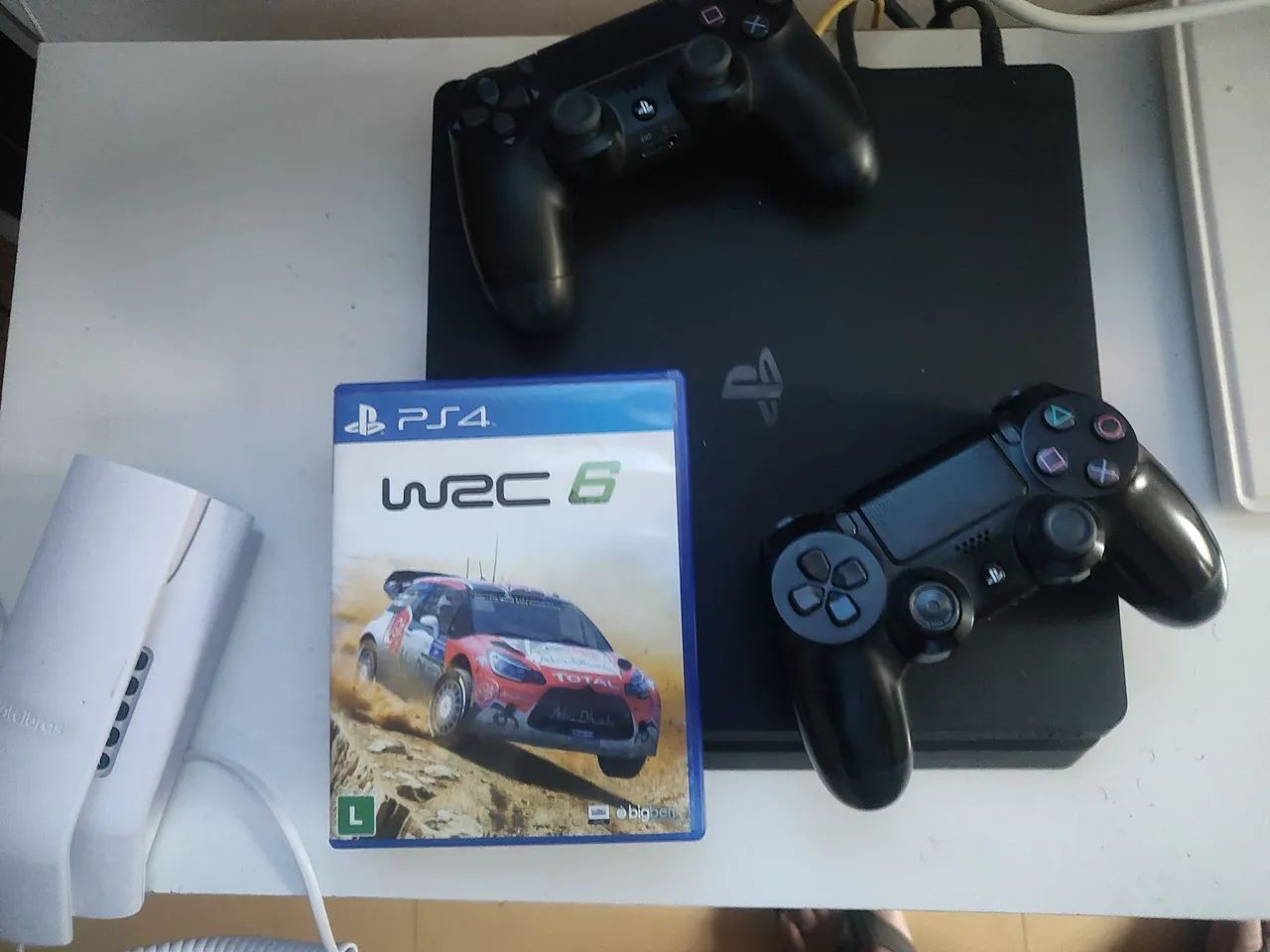 Playstation 4 slim 1 tb