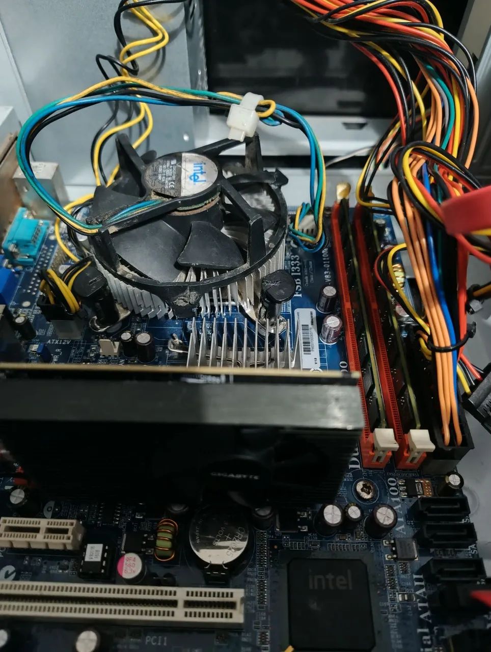 Pc não dá imagem $250 - Foto 3