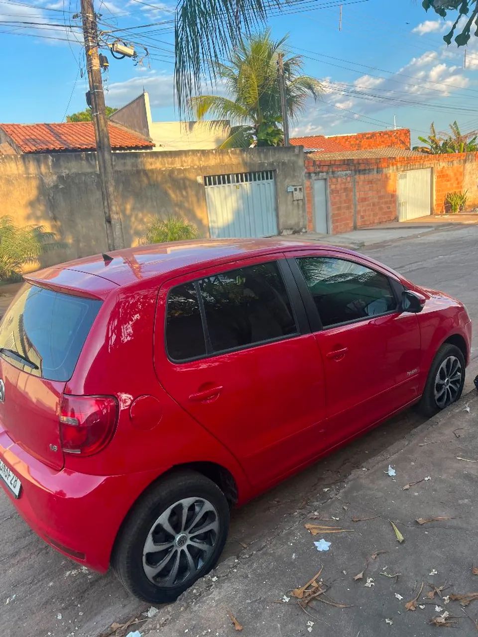 Volkswagen Fox 1.6 MI Total Flex 8V 5P 2014 - Foto 3