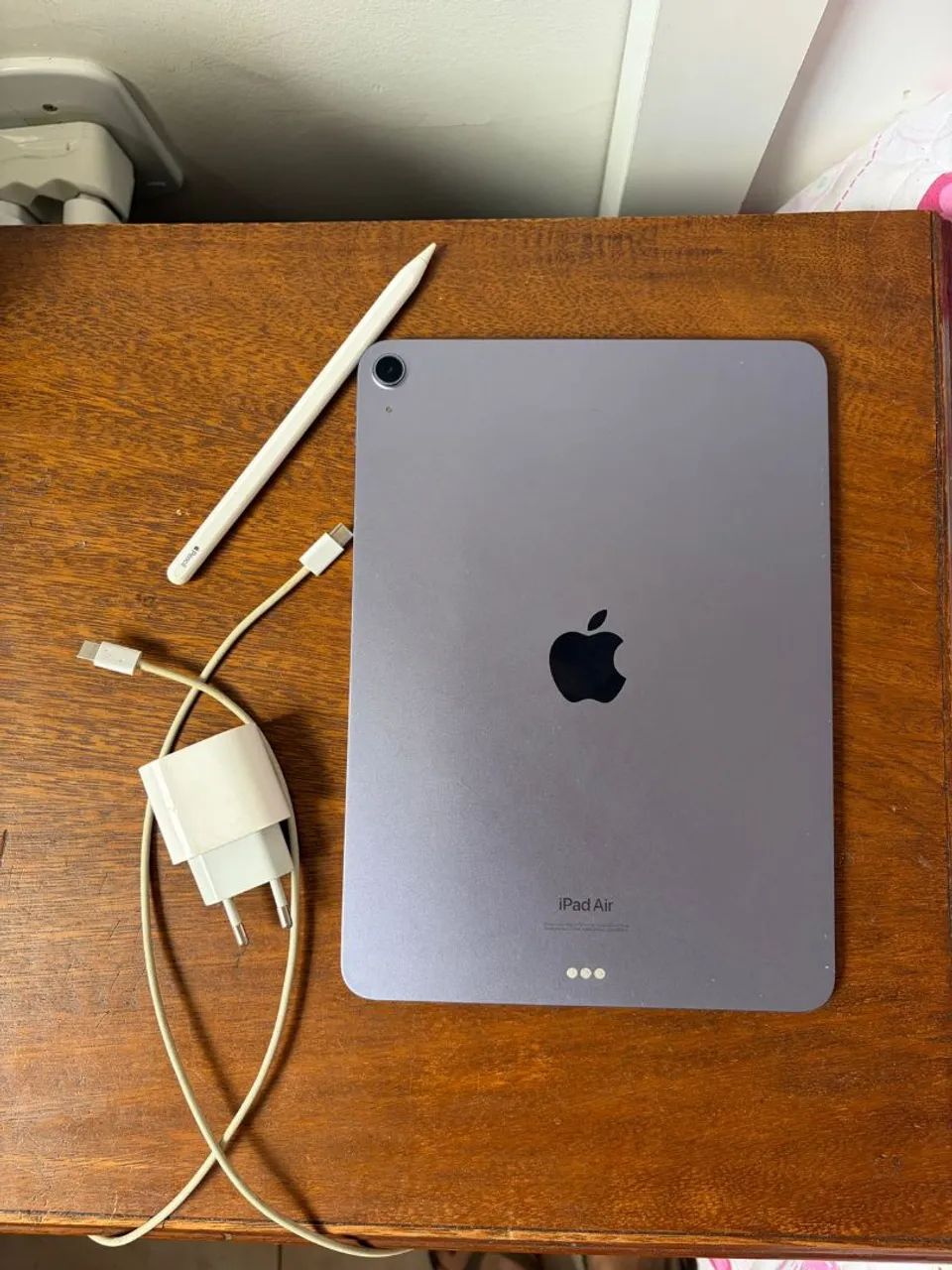 Apple Ipad Air 5°geração 64GB roxo (2022) + Apple pencil 2a