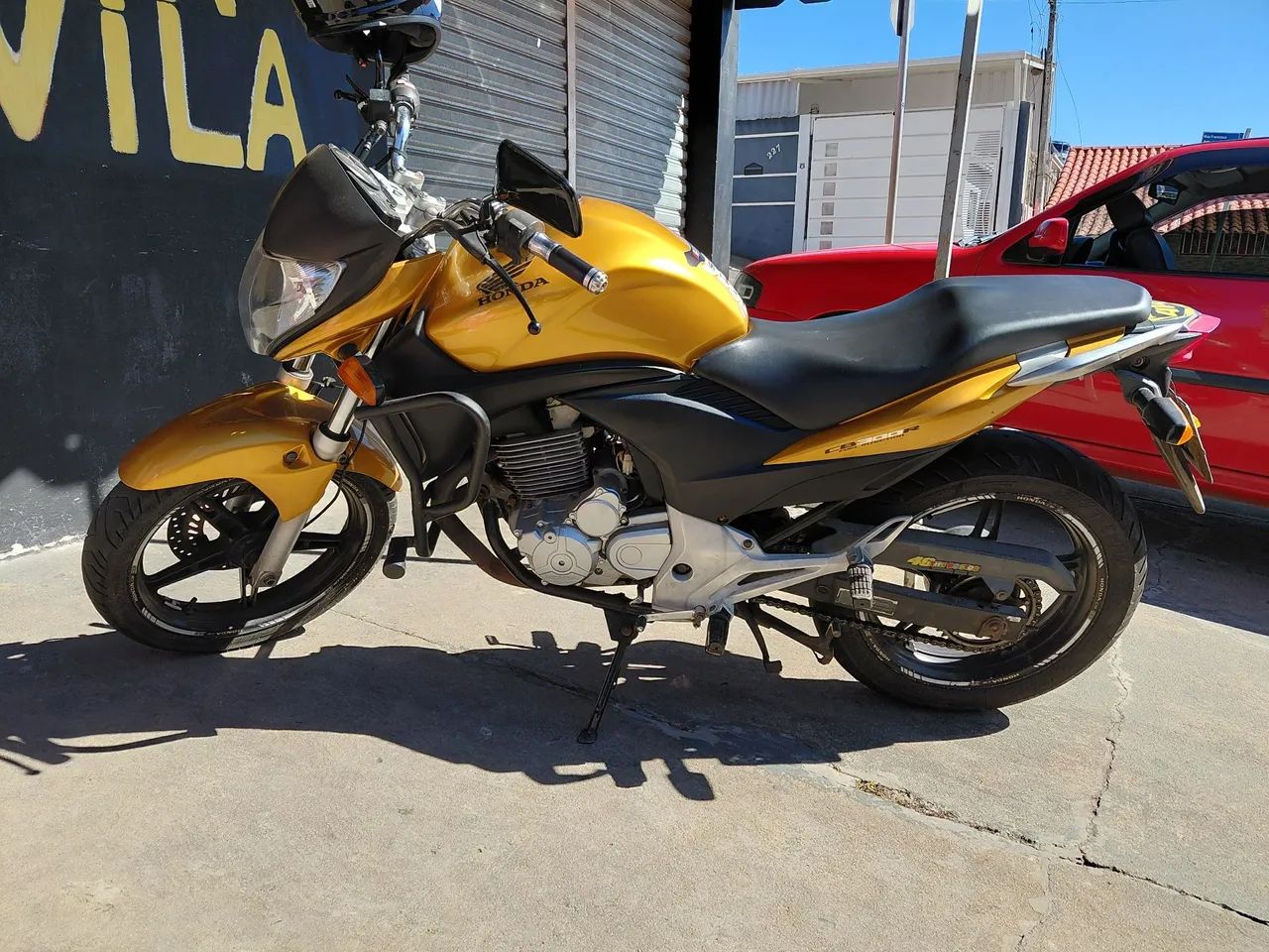 CB 300r