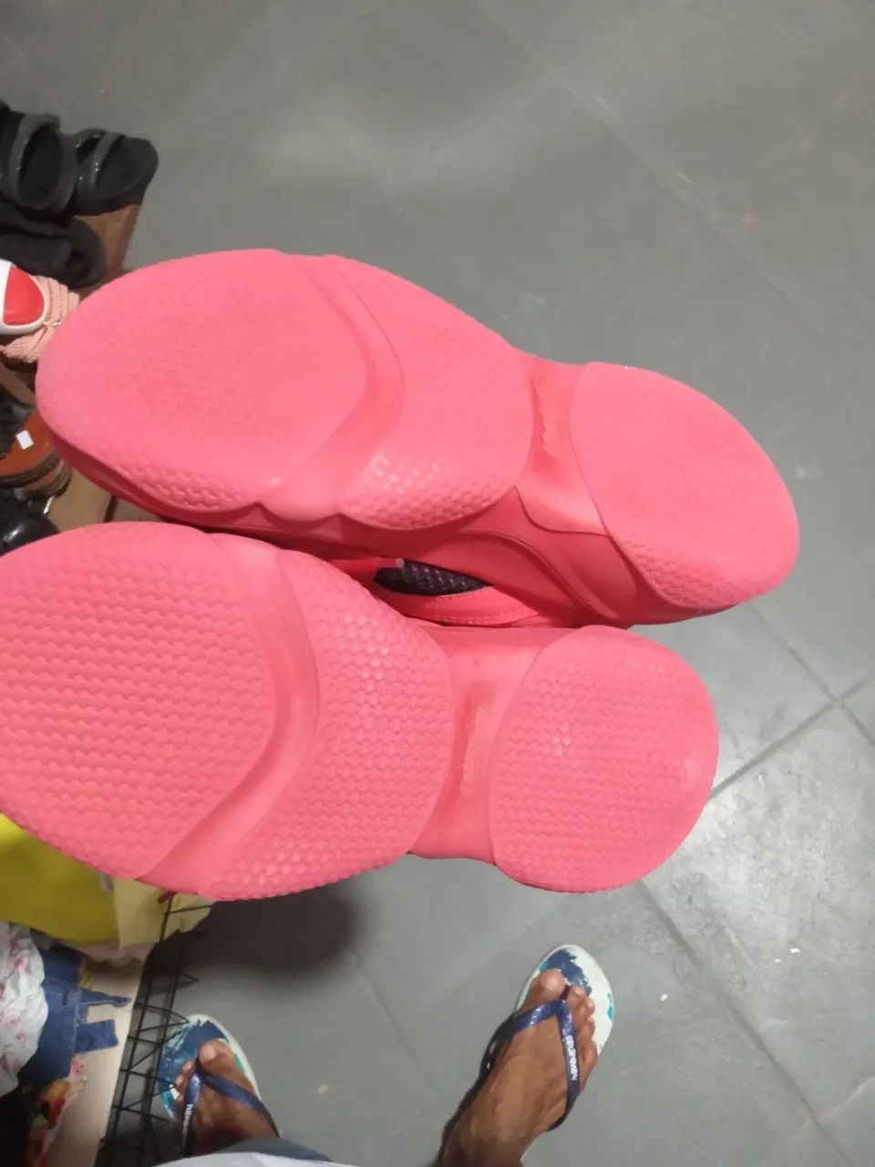 Tênis e coturno  - Foto 2