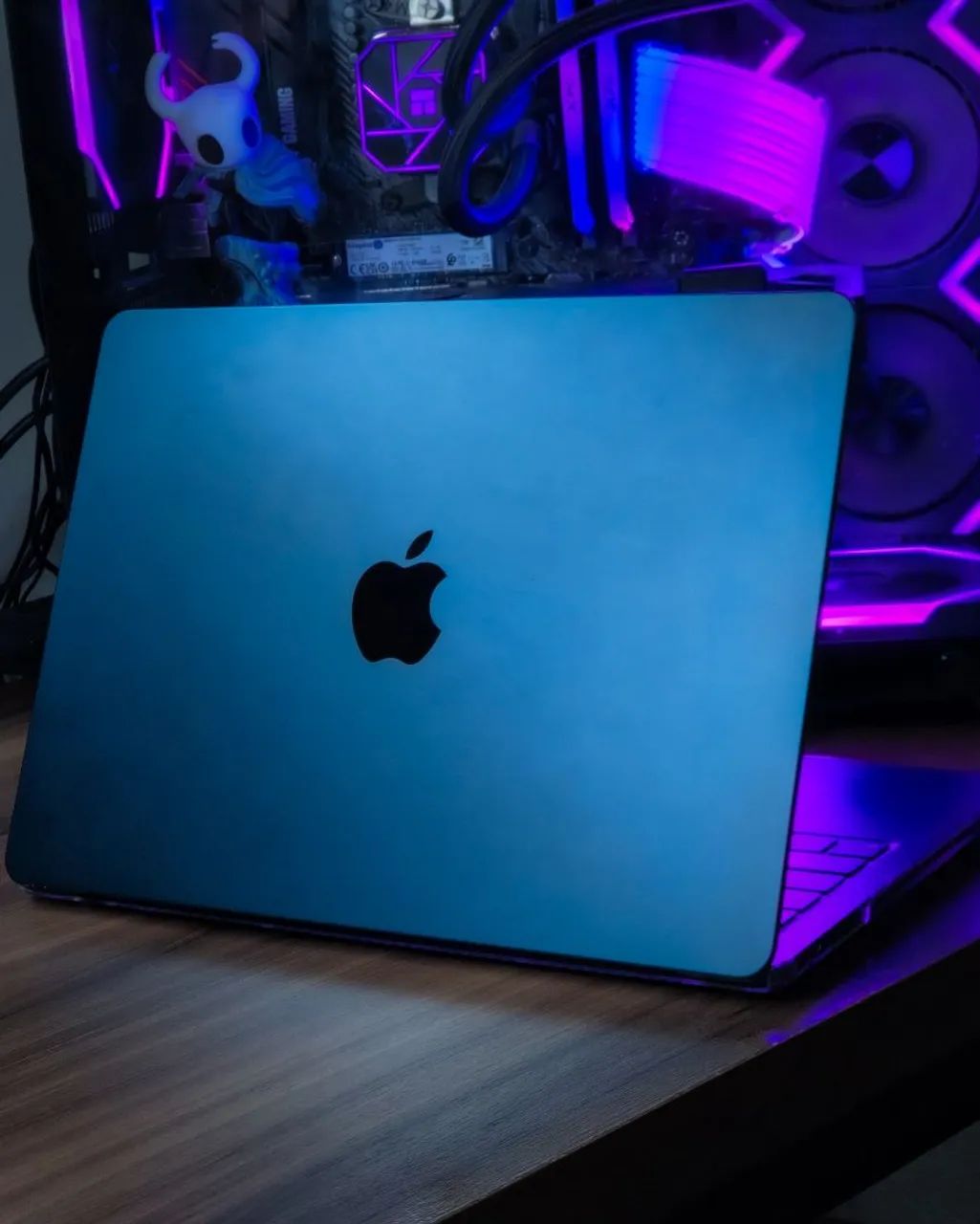 MacBook Air M2 13' Midnight 256GB SSD, 8GB RAM - Impecável
