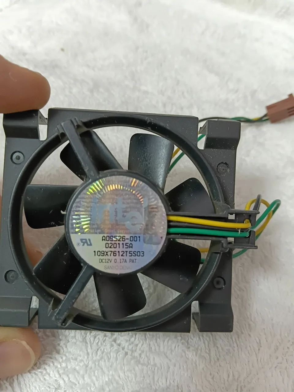 Ventilador de cpu cooler  intel santo denki 109X7612T5S03 - Foto 2
