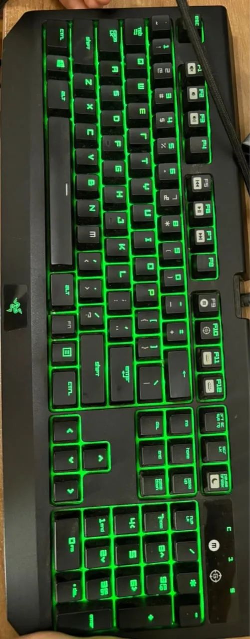 Teclado razer blackwidow 2014 (com defeito)