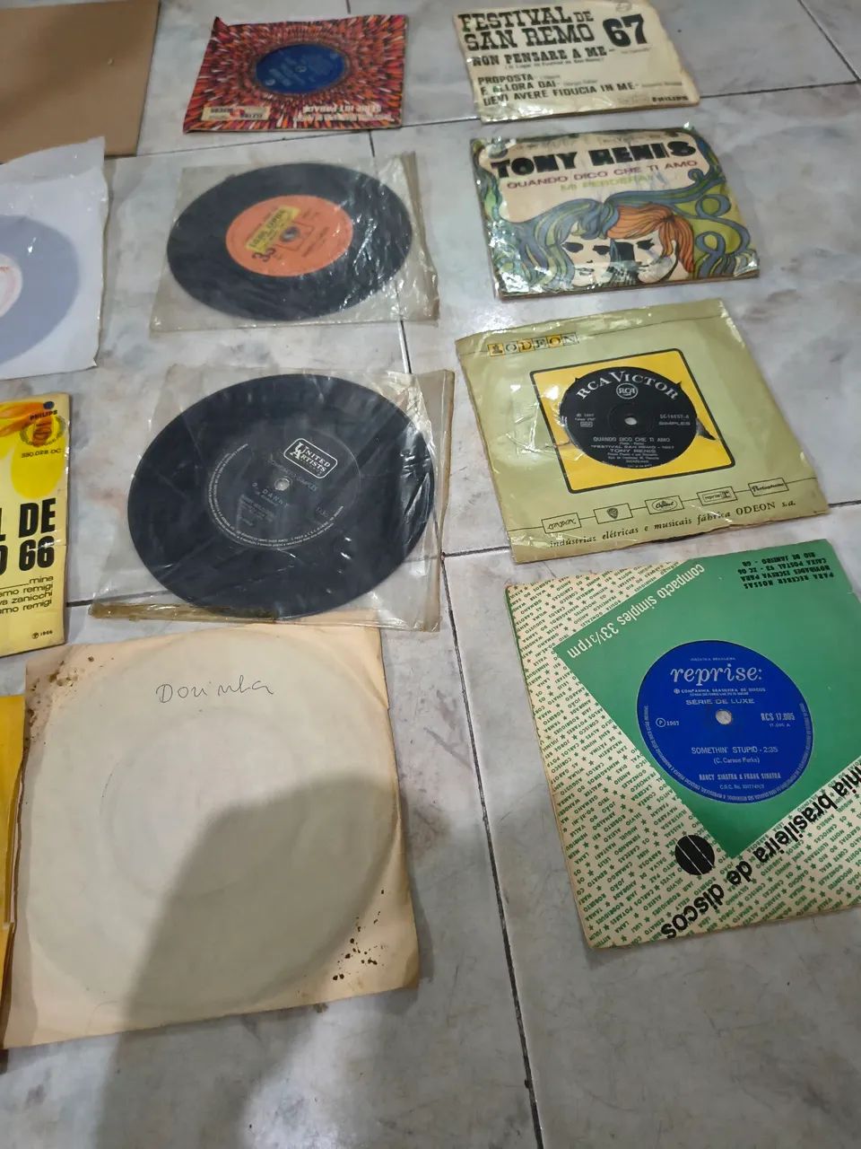Discos antigos títulos diversos - Foto 2