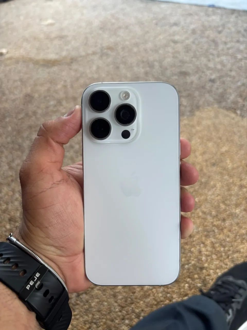 iPhone 16 pro 128gb 