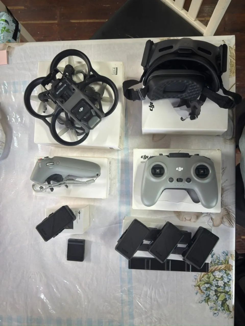 DJI avata 1 com 2 bateria e Motion 2