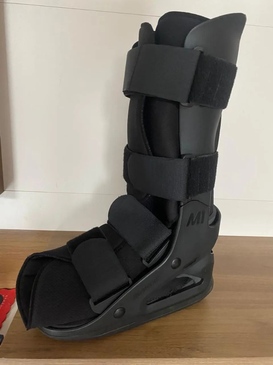 Vendo bota ortopédica 